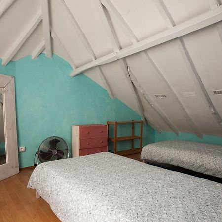 Ericeira Surf Camp Hostel Phòng bức ảnh