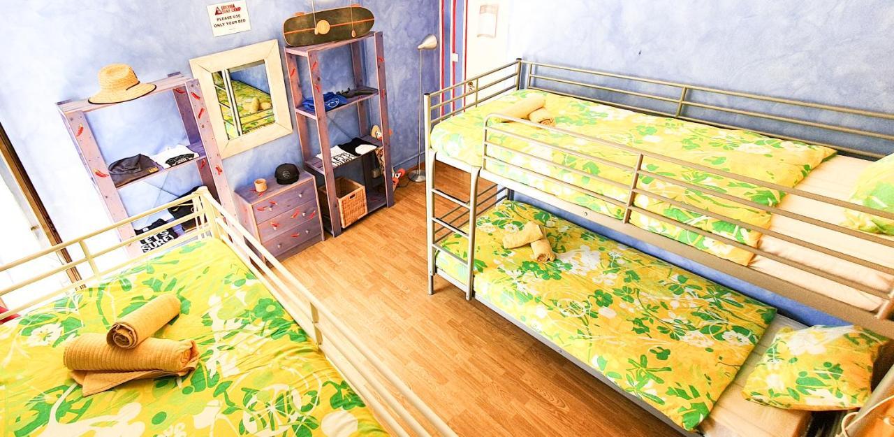 Ericeira Surf Camp Hostel Ngoại thất bức ảnh
