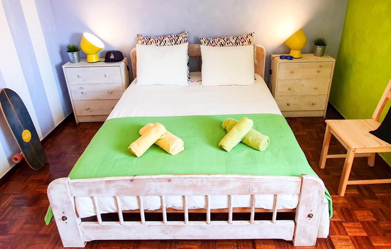 Ericeira Surf Camp Hostel Ngoại thất bức ảnh