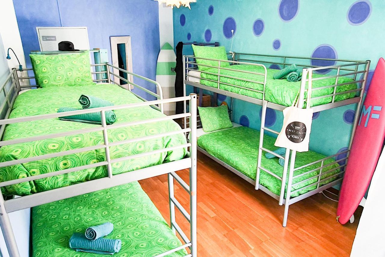 Ericeira Surf Camp Hostel Ngoại thất bức ảnh