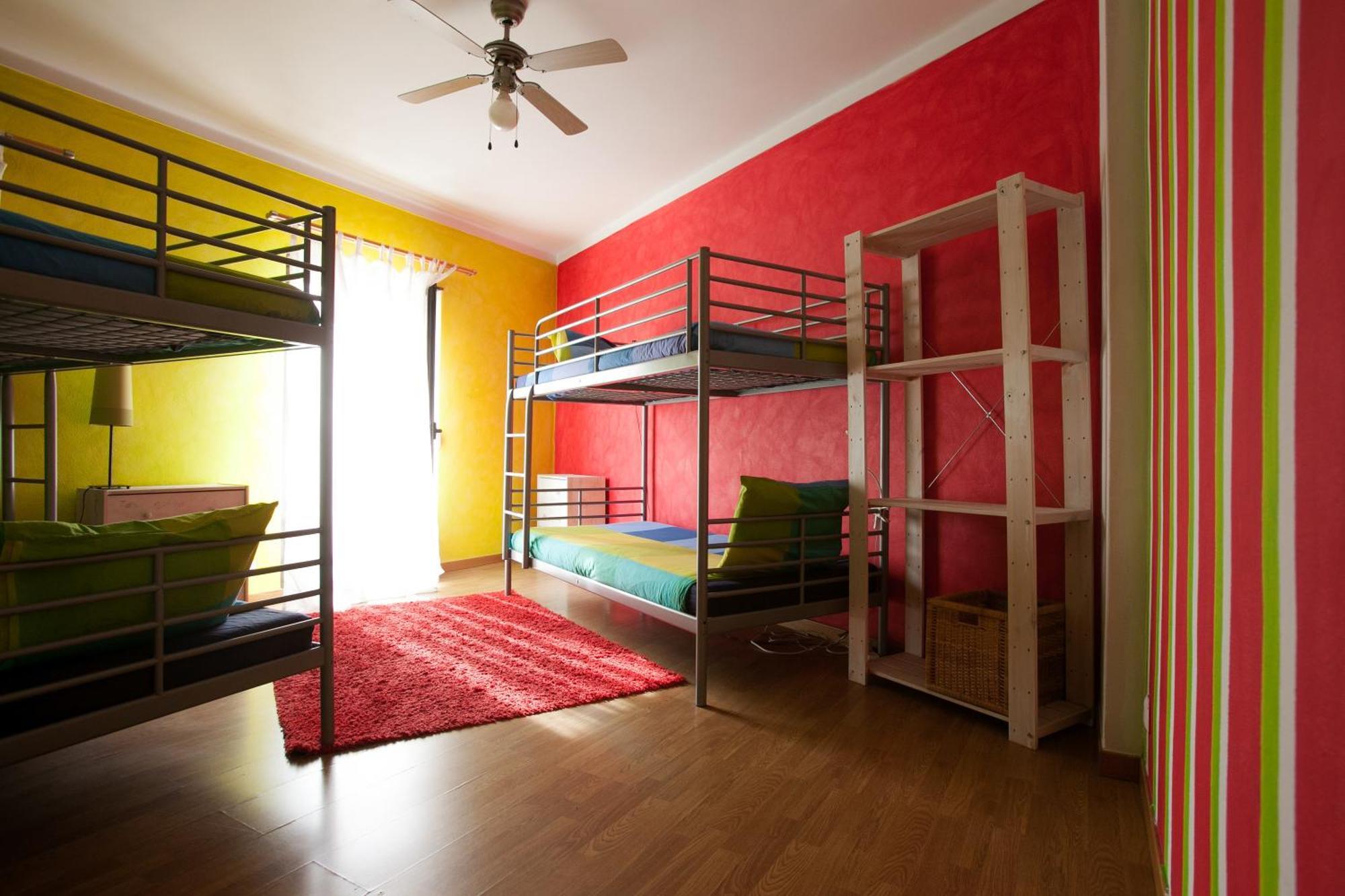 Ericeira Surf Camp Hostel Phòng bức ảnh
