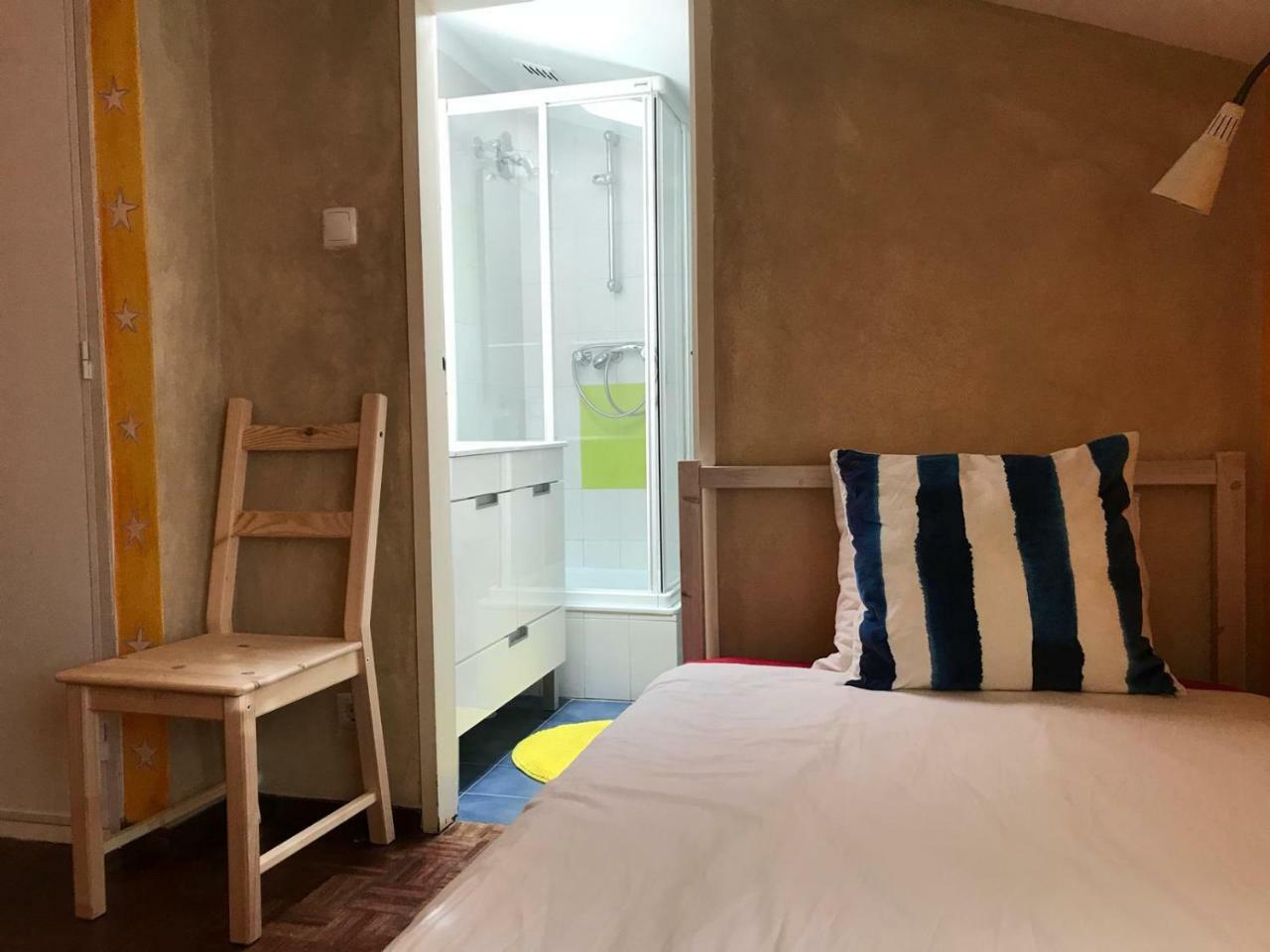Ericeira Surf Camp Hostel Ngoại thất bức ảnh